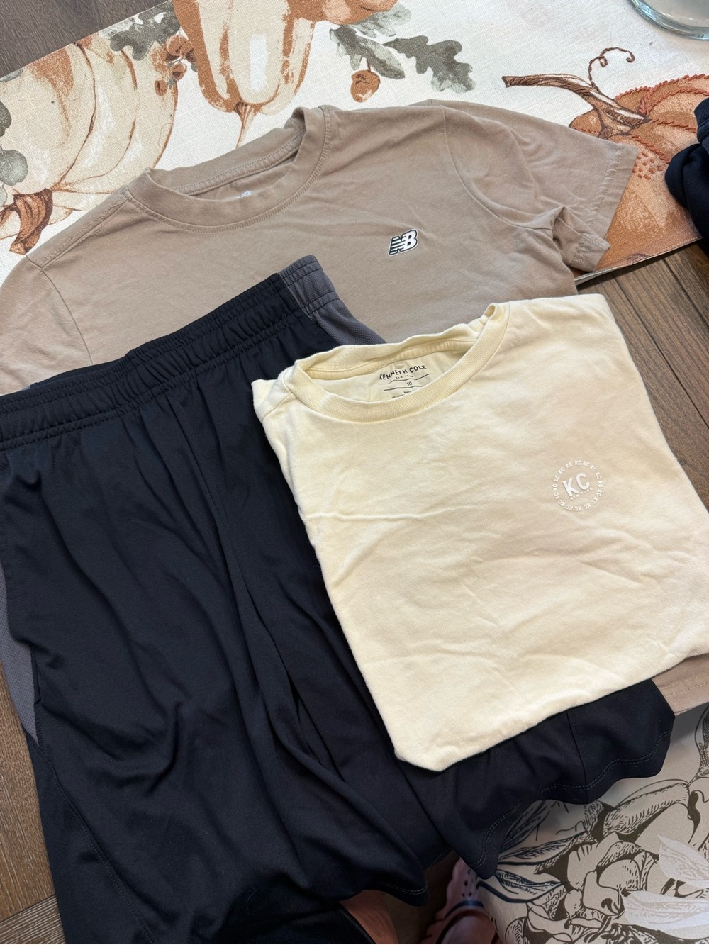 New Balance shirt plus Black Kids Athletic Shorts 10-12 lot